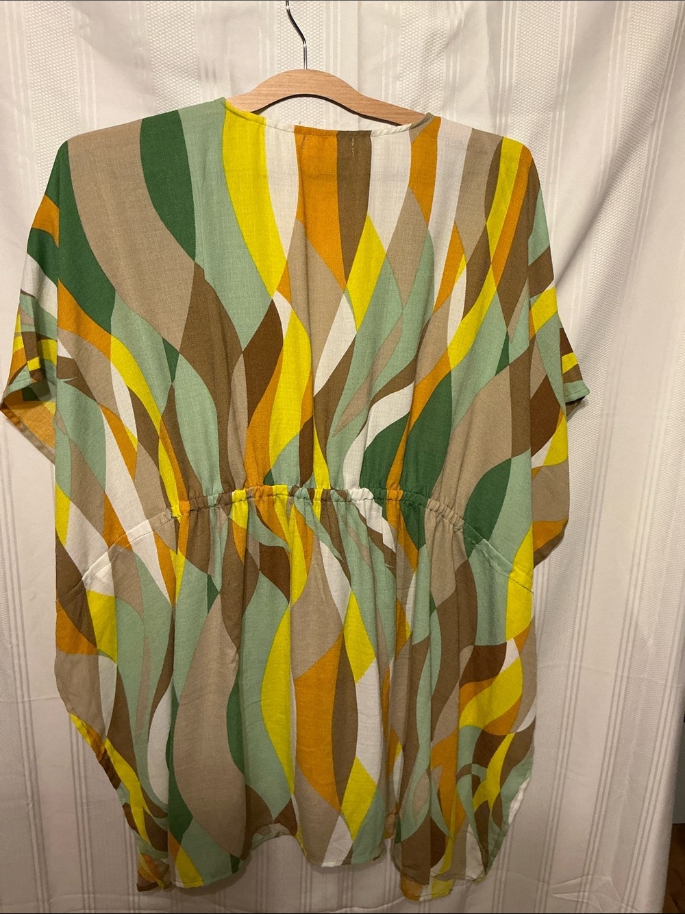 Roommates Multicolor Wavy Print Drawstring Tunic - Picture 3 of 4